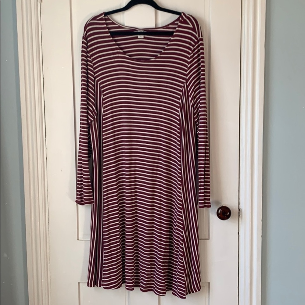 Old Navy Striped Long Sleeve Dress